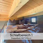 Tinyhousebeidresden Mit Fasssauna Spektakulaeres Winziges Haeuschen Auf Stelzen Im Pferdeteich, Kaminofen, Umlaufende Terrasse - Naehe Saechsische Schweiz - Von Juni - September Mindestmietzeit 1 Woche Sa-sa