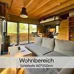 בית נופש Tinyhousebeidresden Mit Fasssauna Spektakulaeres Winziges Haeuschen Auf Stelzen Im Pferdeteich, Kaminofen, Umlaufende Terrasse - Naehe Saechsische Schweiz - Von Juni - September Mindestmietzeit 1 Woche Sa-sa Großharthau
