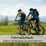 בית נופש Tinyhousebeidresden Mit Fasssauna Spektakulaeres Winziges Haeuschen Auf Stelzen Im Pferdeteich, Kaminofen, Umlaufende Terrasse - Naehe Saechsische Schweiz - Von Juni - September Mindestmietzeit 1 Woche Sa-sa Großharthau