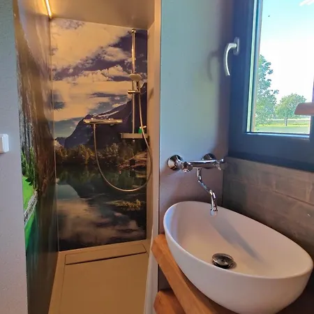 Tinyhousebeidresden 2 Im Teich - Naehe Saechsische Schweiz, Dresden, Mit Badeteich & Fasssauna Holiday home Grossharthau