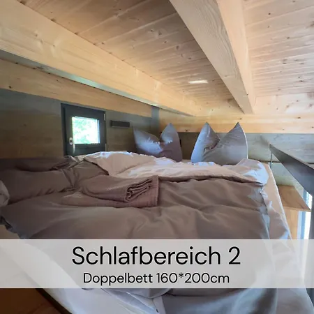 Semesterbostad Spektakulaeres Tiny House Im Teich Mit Terrasse Und Kamin - Juli - August Mindestmietzeit 1 Woche Sa-Sa Großharthau
