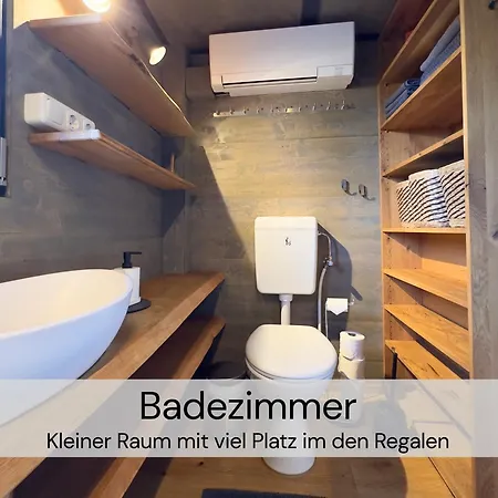 Spektakulaeres Tiny House Im Teich Mit Terrasse Und Kamin - Juli - August Mindestmietzeit 1 Woche Sa-sa * Grossharthau