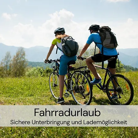 בית נופש Tinyhousebeidresden Mit Fasssauna Spektakulaeres Winziges Haeuschen Auf Stelzen Im Pferdeteich, Kaminofen, Umlaufende Terrasse - Naehe Saechsische Schweiz - Von Juni - September Mindestmietzeit 1 Woche Sa-sa Großharthau