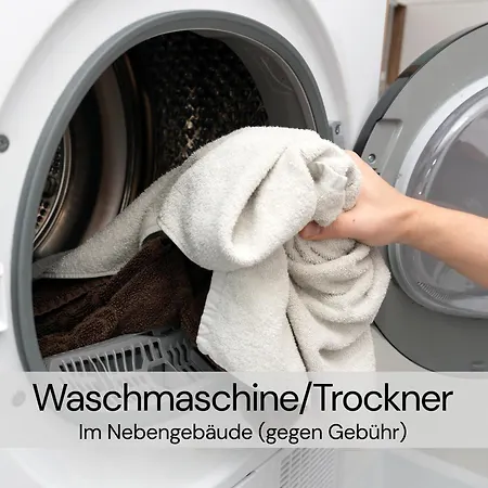 בית נופש Tinyhousebeidresden Mit Fasssauna Spektakulaeres Winziges Haeuschen Auf Stelzen Im Pferdeteich, Kaminofen, Umlaufende Terrasse - Naehe Saechsische Schweiz - Von Juni - September Mindestmietzeit 1 Woche Sa-sa *