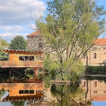 Spektakulaeres Tiny House Im Teich Mit Terrasse Und Kamin Feriehus *